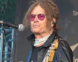 GLENN HUGHES: 'There Is No Such Thing As The Music Industry Anymore'