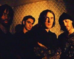 JOHN BONHAM's Grandson JAGER HENRY Launches New Band HOLLOW PACT