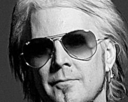 JOHN 5 Announces More 'Ghost' Album Details, Shares Music Video For 'Deviant'