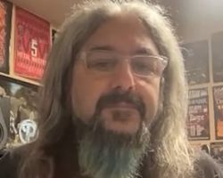 MIKE PORTNOY Believes SKID ROW Should Reunite With SEBASTIAN BACH: 'Do It For The Fans'
