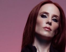 EPICA's SIMONE SIMONS On Her Introduction To Symphonic Metal: 'I Thought It Was Magical'
