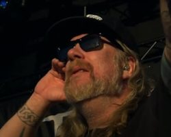 AT THE GATES Vocalist TOMAS LINDBERG Is Battling Rare Form Of Oral Cancer