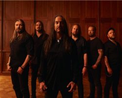 SANTERI KALLIO And TOMI JOUTSEN Discuss Why AMORPHIS Took A 'Leap Into The Unknown' On New Album 'Borderland'