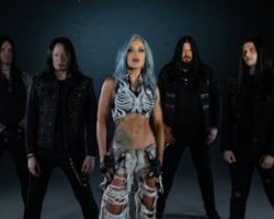 ARCH ENEMY Announces 'Blood Dynasty (Deluxe Edition)', Including Three Bonus Tracks