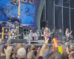 Watch: MAX And IGOR CAVALERA Perform SEPULTURA's 'Chaos A.D.' Album In Hershey, Pennsylvania