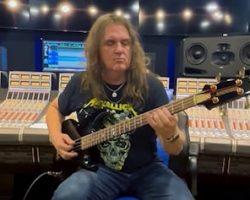 Watch: Ex-MEGADETH Bassist DAVID ELLEFSON Covers METALLICA's '(Anesthesia) – Pulling Teeth'