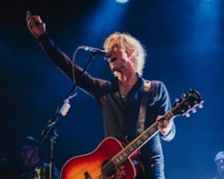 DUFF MCKAGAN Announces 'Lighthouse: Live From London' Live Album And Full-Length Concert Film