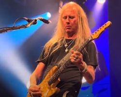 JERRY CANTRELL On Guitarists Who Influenced Him: 'I Think RANDY RHOADS Might Qualify As An Otherworldly Being'