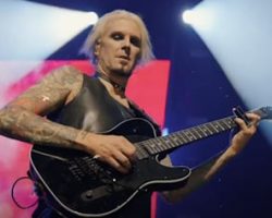 JOHN 5 Names Three Guitarists Who 'Changed Music' For Him