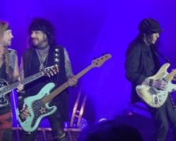 NIKKI SIXX On MICK MARS's Allegation MÖTLEY CRÜE Doesn't Play Live: 'It's A Betrayal To The Band Who Saved His Life'
