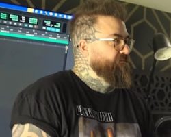 Watch: SLIPKNOT's ALESSANDRO 'VMAN' VENTURELLA Takes You Inside His Home Studio