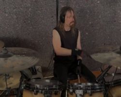 MEGADETH's DIRK VERBEUREN Shares Official Drum Playthrough Video For 'Tipping Point'