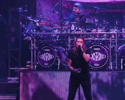 DREAM THEATER Shares 'Barstool Warrior' Performance Video From Upcoming 'Quarantième: Live À Paris' CD And Blu-Ray