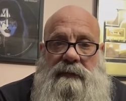 CROWBAR's KIRK WINDSTEIN Says Tearful Goodbye To His 'Favorite' KISS Member ACE FREHLEY: 'The Reason I Play Guitar'