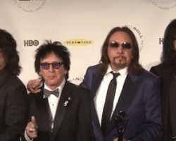 PAUL STANLEY, GENE SIMMONS And PETER CRISS Pay Tribute To ACE FREHLEY After Guitarist's Death