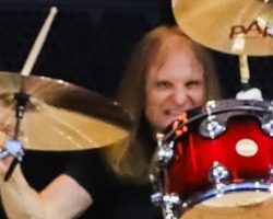 Watch: AC/DC's MATT LAUG Offers Rundown Of 2025 'Power Up' Tour Drum Kit
