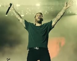 AVENGED SEVENFOLD's M. SHADOWS On Mixed Response To 'Life Is But A Dream…' Album: 'I Don't Think Any Of That Stuff Weighs On Me At All'