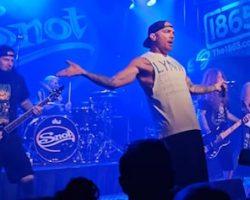 SNOT's JOHN 'TUMOR' FAHNESTOCK On Band's 2025 Reunion: 'Seeing The Response From The Crowd, It Brought Tears To Our Eyes'