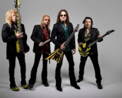 STRYPER's New Single 'On This Holy Night' 'Describes How The World Has Taken 'Jesus' Out Of Christmas'