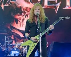 DAVE MUSTAINE Says MEGADETH's 'Farewell' Tour Will 'Easily' Run For 'Three To Five Years'