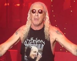 DEE SNIDER Says He Is Either 'Brave Or Stupid' To Play Shows With TWISTED SISTER Again: I Don't Wanna 'Let People Down'