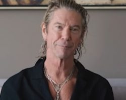 DUFF MCKAGAN Teams Up SEYMOUR DUNCAN For Signature PJ Pickup Set