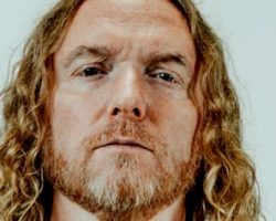 DARK TRANQUILLITY's MIKAEL STANNE On AT THE GATES' TOMAS LINDBERG: 'He's Always Been An Incredibly Important Part Of The Swedish Metal Scene'