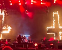 SLAYER's 'Slaytanic Verses' Museum Launches Online Collection Marking 40th Anniversary Of 'Hell Awaits'