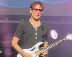STEVE VAI: 'I Was Drawn' To The Energy Of Heavy Metal