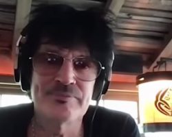 MÖTLEY CRÜE's TOMMY LEE: 'I Still Pinch Myself On A Daily Basis That We've Been Blessed To Still Be Here'