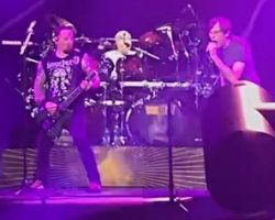 Watch: VOLBEAT Joined By NAPALM DEATH's MARK 'BARNEY' GREENWAY For 'Evelyn' Performance In Birmingham